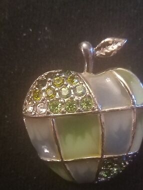 Vintage 1970s Green Crystal's & Enamel Apple Pin Sterling Silver Brooch